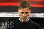 27.09.2026, Fussball UEFA Nations-League 2026/2027, 2.Spieltag, Deutschland - Griechenland, in der WWK-Arena Augsburg, Bundestrainer Jürgen Klopp (Deutschland) nachdenklich an der Bank