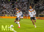 27.09.2026, Fussball UEFA Nations-League 2026/2027, 2.Spieltag, Deutschland - Griechenland, in der WWK-Arena Augsburg, v.li: Kevin Schade (Deutschland) und Felix Nmecha (Deutschland) 