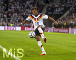 27.09.2026, Fussball UEFA Nations-League 2026/2027, 2.Spieltag, Deutschland - Griechenland, in der WWK-Arena Augsburg, Bambase Conte (Deutschland) am Ball 