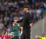 27.09.2026, Fussball UEFA Nations-League 2026/2027, 2.Spieltag, Deutschland - Griechenland, in der WWK-Arena Augsburg, Bundestrainer Jürgen Klopp (Deutschland) ratlos an der Seitenlinie. 