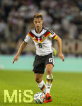 27.09.2026, Fussball UEFA Nations-League 2026/2027, 2.Spieltag, Deutschland - Griechenland, in der WWK-Arena Augsburg, Joshua Kimmich (Deutschland) am Ball 