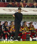 27.09.2026, Fussball UEFA Nations-League 2026/2027, 2.Spieltag, Deutschland - Griechenland, in der WWK-Arena Augsburg, Bundestrainer Jürgen Klopp (Deutschland) gibt wütend Anweisungen