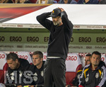 27.09.2026, Fussball UEFA Nations-League 2026/2027, 2.Spieltag, Deutschland - Griechenland, in der WWK-Arena Augsburg, Bundestrainer Jürgen Klopp (Deutschland) fassungslos