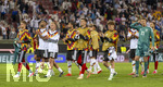 27.09.2026, Fussball UEFA Nations-League 2026/2027, 2.Spieltag, Deutschland - Griechenland, in der WWK-Arena Augsburg, Nach dem Spiel stehen die enttäuschten Spieler bei den Fans, Torwart Finn Dahmen (Deutschland), Jonathan Tah (Deutschland), d10, Felix Nmecha (Deutschland), Philipp Treu (Deutschland), Torwart Alexander Nübel (Deutschland) 