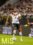 27.09.2026, Fussball UEFA Nations-League 2026/2027, 2.Spieltag, Deutschland - Griechenland, in der WWK-Arena Augsburg, Jonathan Tah (Deutschland) am Ball 