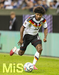 27.09.2026, Fussball UEFA Nations-League 2026/2027, 2.Spieltag, Deutschland - Griechenland, in der WWK-Arena Augsburg, Karim Adeyemi (Deutschland) am Ball 