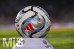 27.09.2026, Fussball UEFA Nations-League 2026/2027, 2.Spieltag, Deutschland - Griechenland, in der WWK-Arena Augsburg, Der Spielball liegt auf einem Hütchen bereit.,
