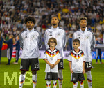 27.09.2026, Fussball UEFA Nations-League 2026/2027, 2.Spieltag, Deutschland - Griechenland, in der WWK-Arena Augsburg, v.li: Karim Adeyemi (Deutschland), Kevin Schade (Deutschland), Bambase Conte (Deutschland), 