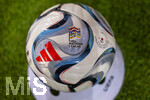 27.09.2026, Fussball UEFA Nations-League 2026/2027, 2.Spieltag, Deutschland - Griechenland, in der WWK-Arena Augsburg, Der Spielball liegt auf einem Hütchen bereit.,