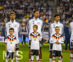 27.09.2026, Fussball UEFA Nations-League 2026/2027, 2.Spieltag, Deutschland - Griechenland, in der WWK-Arena Augsburg, v.li: Bambase Conte (Deutschland), Felix Nmecha (Deutschland), Nathaniel Brown (Deutschland),  