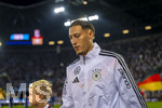 27.09.2026, Fussball UEFA Nations-League 2026/2027, 2.Spieltag, Deutschland - Griechenland, in der WWK-Arena Augsburg, Younes Ebnoutalib (Deutschland)  kommt auf den rasen