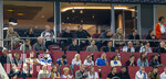 27.09.2026, Fussball UEFA Nations-League 2026/2027, 2.Spieltag, Deutschland - Griechenland, in der WWK-Arena Augsburg, Tribüne mit der FCA-Loge mit Sportdirektor Benni Weber (FC Augsburg), Präsident Markus Krapf (FC Augsburg), Geschäftsführer Michael Ströll (FC Augsburg), 