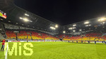 27.09.2026, Fussball UEFA Nations-League 2026/2027, 2.Spieltag, Deutschland - Griechenland, in der WWK-Arena Augsburg, Choreografie der Fans im ganzen Stadion in den Landesfarben Deutschlands 