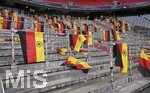01.10.2026, Fussball UEFA Nations-League 2026/2027, 3.Spieltag, Deutschland - Serbien, in der Allianz-Arena München. schwarz-rot-goldene Fahnen