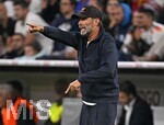 01.10.2026, Fussball UEFA Nations-League 2026/2027, 3.Spieltag, Deutschland - Serbien, in der Allianz-Arena München. Bundestrainer Jürgen Klopp (Deutschland) gestikuliert.