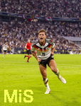 01.10.2026, Fussball UEFA Nations-League 2026/2027, 3.Spieltag, Deutschland - Serbien, in der Allianz-Arena München. Torjubel Tom Bischof (Deutschland) zum 1:0