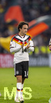 01.10.2026, Fussball UEFA Nations-League 2026/2027, 3.Spieltag, Deutschland - Serbien, in der Allianz-Arena München. Mika Baur (Deutschland) nach dem Spiel bei der Ehrenrunde