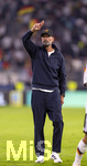 01.10.2026, Fussball UEFA Nations-League 2026/2027, 3.Spieltag, Deutschland - Serbien, in der Allianz-Arena München. Bundestrainer Jürgen Klopp (Deutschland) nach dem Spiel bei den Fans 