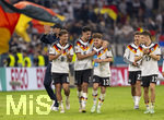 01.10.2026, Fussball UEFA Nations-League 2026/2027, 3.Spieltag, Deutschland - Serbien, in der Allianz-Arena München. v.li: Bundestrainer Jürgen Klopp (Deutschland), Tom Bischof (Deutschland), Alexander Pavlovic (Deutschland), Philipp Treu (Deutschland), Vitaly Janelt (Deutschland), Florian Wirtz (Deutschland), nach dem Spiel bei der Ehrenrunde, 
