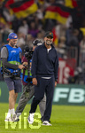 01.10.2026, Fussball UEFA Nations-League 2026/2027, 3.Spieltag, Deutschland - Serbien, in der Allianz-Arena München. Bundestrainer Jürgen Klopp (Deutschland) nach dem Spiel bei der Ehrenrunde glücklich strahlend.