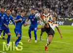 01.10.2026, Fussball UEFA Nations-League 2026/2027, 3.Spieltag, Deutschland - Serbien, in der Allianz-Arena München. v.li: Nemanja Maksimovic (Serbien), Kosta Ndeljkovic (Serbien), Mihajlo Cvetkovic (Serbien), Nick Woltemade (Deutschland), Derry Scherhant (Deutschland) 