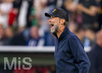01.10.2026, Fussball UEFA Nations-League 2026/2027, 3.Spieltag, Deutschland - Serbien, in der Allianz-Arena München. Bundestrainer Jürgen Klopp (Deutschland) schreiend an der Seitenlinie,  