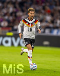 01.10.2026, Fussball UEFA Nations-League 2026/2027, 3.Spieltag, Deutschland - Serbien, in der Allianz-Arena München. Maximilian Mittelstädt (Deutschland) am Ball 