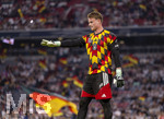 01.10.2026, Fussball UEFA Nations-League 2026/2027, 3.Spieltag, Deutschland - Serbien, in der Allianz-Arena München. Torwart Jonas Urbig (Deutschland) beim Aufwärmen.