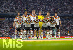 01.10.2026, Fussball UEFA Nations-League 2026/2027, 3.Spieltag, Deutschland - Serbien, in der Allianz-Arena München. Mannschaftsfoto mit Florian Wirtz (Deutschland), Nick Woltemade (Deutschland), Alexander Pavlovic (Deutschland), Tom Bischof (Deutschland), Derry Scherhant (Deutschland), Philipp Treu (Deutschland), Maximilian Mittelstädt (Deutschland), Waldemar Anton (Deutschland), Malick Thiaw (Deutschland), Torwart Jonas Urbig (Deutschland), Serge Gnabry (Deutschland), 