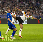 01.10.2026, Fussball UEFA Nations-League 2026/2027, 3.Spieltag, Deutschland - Serbien, in der Allianz-Arena München. Tom Bischof (Deutschland) in Aktion 