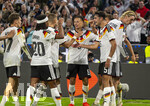 01.10.2026, Fussball UEFA Nations-League 2026/2027, 3.Spieltag, Deutschland - Serbien, in der Allianz-Arena München. Torjubel, Waldemar Anton (Deutschland), Alexander Pavlovic (Deutschland), Nick Woltemade (Deutschland) Serge Gnabry (Deutschland), Derry Scherhant (Deutschland), Florian Wirtz (Deutschland) 