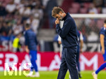 01.10.2026, Fussball UEFA Nations-League 2026/2027, 3.Spieltag, Deutschland - Serbien, in der Allianz-Arena München. Bundestrainer Jürgen Klopp (Deutschland) nachdenklich beim Aufwärmen der Spieler