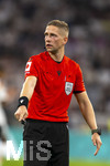 01.10.2026, Fussball UEFA Nations-League 2026/2027, 3.Spieltag, Deutschland - Serbien, in der Allianz-Arena München. Schiedsrichter Espen Eskas (Norwegen)