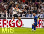 01.10.2026, Fussball UEFA Nations-League 2026/2027, 3.Spieltag, Deutschland - Serbien, in der Allianz-Arena München. Maximilian Mittelstädt (Deutschland) Kopfball 