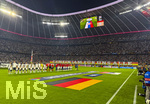 01.10.2026, Fussball UEFA Nations-League 2026/2027, 3.Spieltag, Deutschland - Serbien, in der Allianz-Arena München. Aufstellung zur Nationalhymne der beiden Mannschaften.
