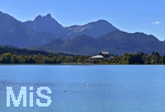 15.09.2026, Forggensee bei Füssen im Allgäu, das Festspielhaus Füssen, Aussenaufnahme mit Blick vom See.  