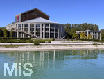 15.09.2026, Forggensee bei Füssen im Allgäu, das Festspielhaus Füssen, Aussenaufnahme mit Blick vom See.