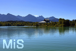 15.09.2026, Forggensee bei Füssen im Allgäu, das Festspielhaus Füssen, Aussenaufnahme mit Blick vom See.   