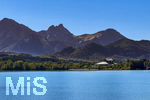 15.09.2026, Forggensee bei Füssen im Allgäu, das Festspielhaus Füssen, Aussenaufnahme mit Blick vom See.   