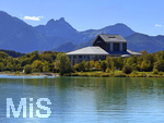15.09.2026, Forggensee bei Füssen im Allgäu, das Festspielhaus Füssen, Aussenaufnahme mit Blick vom See.   