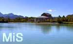15.09.2026, Forggensee bei Füssen im Allgäu, das Festspielhaus Füssen, Aussenaufnahme mit Blick vom See.   