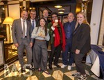 04.10.2026, Internationales Klassikfestival: Festival der Nationen 2026, im Kurhaus Bad Wörishofen (Unterallgäu), Letzter Tag nach der Abschlussgala von Tenor Rolando Villazon, Empfang Ehrengäste im Hotel Tanneck Bad Wörishofen, mit Fass-Anstich Oktoberfestbier. Bürgermeister Daniel Pflügl, Winfried Roch, Yingzi Xia (Sopran), Maarten Engeltjes, Rolando Villazon, Führung und Mitarbeiter Hotel Tanneck. 