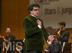 04.10.2026, Internationales Klassikfestival: Festival der Nationen 2026, im Kurhaus Bad Wörishofen (Unterallgäu), Letzter Tag mit der Abschlussgala von Tenor Rolando Villazon. PRJCT Amsterdam unter dem Dirigat von Maarten Engeltjes (Amsterdam)