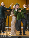 04.10.2026, Internationales Klassikfestival: Festival der Nationen 2026, im Kurhaus Bad Wörishofen (Unterallgäu), Letzter Tag mit der Abschlussgala von Tenor Rolando Villazon. PRJCT Amsterdam unter dem Dirigat von Maarten Engeltjes (Amsterdam) mit Yingzi Xia (Sopran)