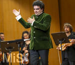 04.10.2026, Internationales Klassikfestival: Festival der Nationen 2026, im Kurhaus Bad Wörishofen (Unterallgäu), Letzter Tag mit der Abschlussgala von Tenor Rolando Villazon. PRJCT Amsterdam unter dem Dirigat von Maarten Engeltjes (Amsterdam)
