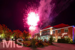 04.10.2026, Internationales Klassikfestival: Festival der Nationen 2026, im Kurhaus Bad Wörishofen (Unterallgäu), Letzter Tag mit der Abschlussgala von Tenor Rolando Villazon. Feuerwerk nach dem Konzert hinter dem Kurhaus