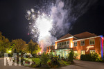 04.10.2026, Internationales Klassikfestival: Festival der Nationen 2026, im Kurhaus Bad Wörishofen (Unterallgäu), Letzter Tag mit der Abschlussgala von Tenor Rolando Villazon. Feuerwerk nach dem Konzert hinter dem Kurhaus