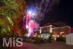 04.10.2026, Internationales Klassikfestival: Festival der Nationen 2026, im Kurhaus Bad Wörishofen (Unterallgäu), Letzter Tag mit der Abschlussgala von Tenor Rolando Villazon. Feuerwerk nach dem Konzert hinter dem Kurhaus