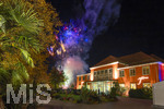 04.10.2026, Internationales Klassikfestival: Festival der Nationen 2026, im Kurhaus Bad Wörishofen (Unterallgäu), Letzter Tag mit der Abschlussgala von Tenor Rolando Villazon. Feuerwerk nach dem Konzert hinter dem Kurhaus