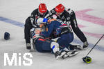09.10.2026, München, Deutschland. PENNY DEL, Deutsche Eishockey Liga, Saison 2026/27, 7. Spieltag: EHC Red Bull München gegen ERC Ingolstadt im SAP Garden in München. Daniel Schmölz (ERC Ingolstadt) verletzt